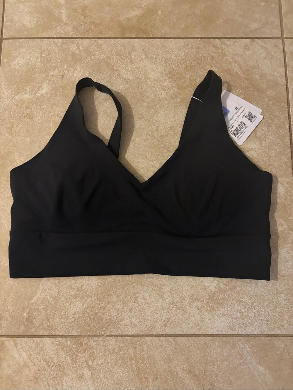 lululemon athletica Black V-Neck Seamless Bralette and High-Waist Shorts